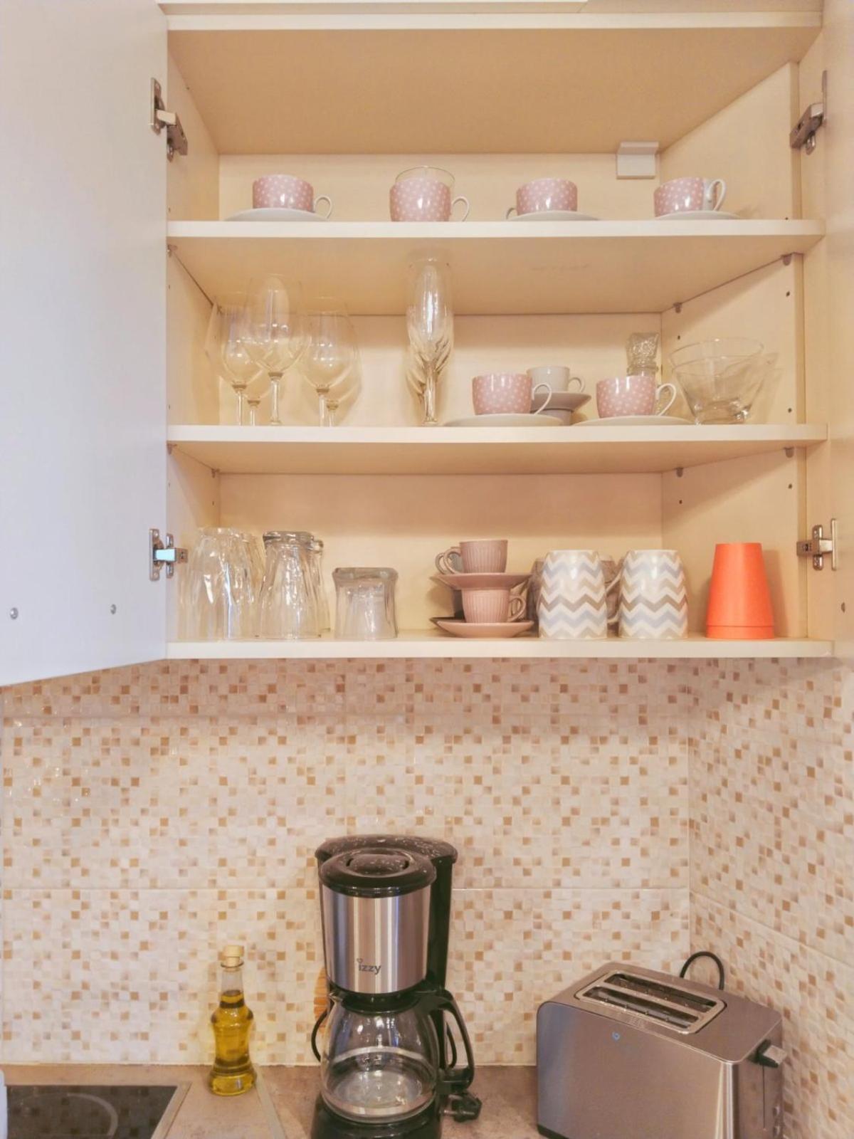 Meraki Apartment Zenempisatika Екстериор снимка